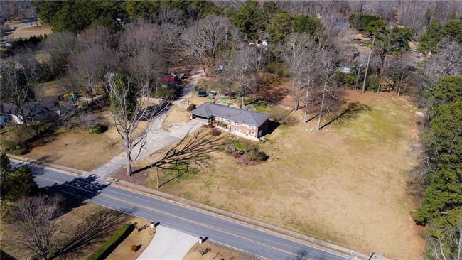 4983 Arcado Rd Sw, House other with 5 bedrooms, 2 bathrooms and 6 parking in Lilburn GA | Image 7