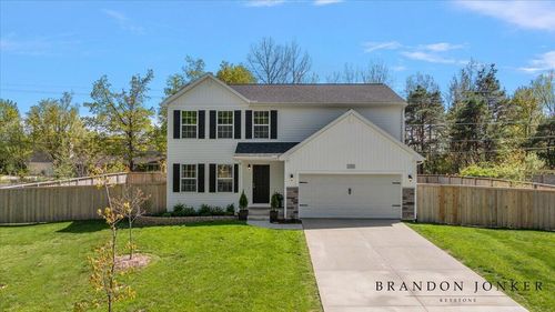 13748 Deercreek Dr, South Haven, MI, 49090-8474 | Card Image