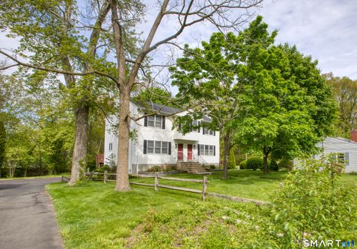 b-10 Clancy Rd, Branford, CT, 06405-3007 | Card Image