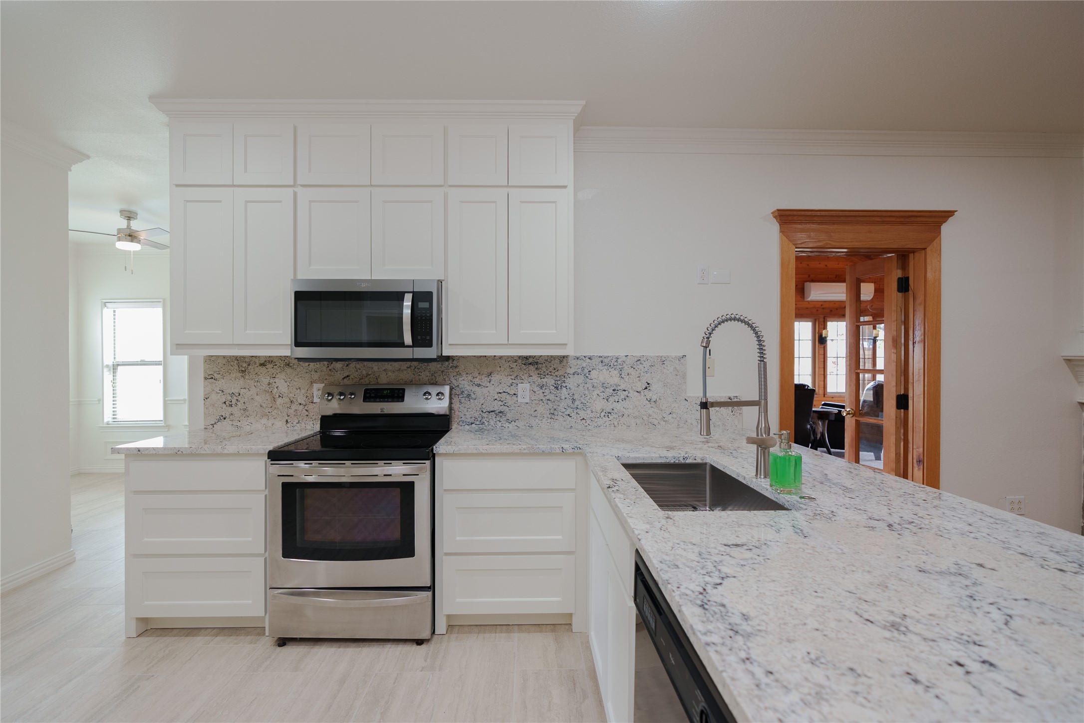 Residential in Van Alstyne 5