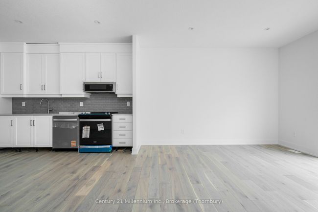 321 Telford Trail, House attached with 2 bedrooms, 1 bathrooms and 1 parking in Kemble ON | Image 14