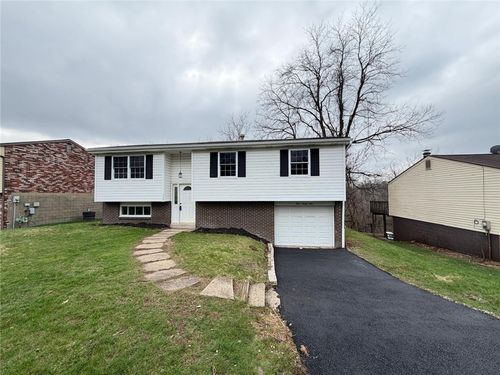 329 Golden Gate Dr, Verona, PA, 15147-2609 | Card Image