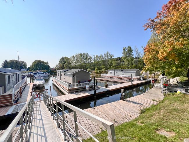 100 N Harbour Rd W, Home with 2 bedrooms, 1 bathrooms and 1 parking in Goderich ON | Image 11