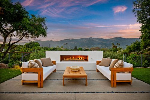 1250 Bel Air Dr, Santa Barbara, CA, 93105-4602 | Card Image