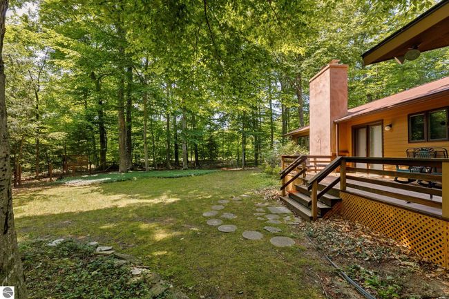 3862 Trillium Dr, House other with 3 bedrooms, 2 bathrooms and null parking in Leland MI | Image 9