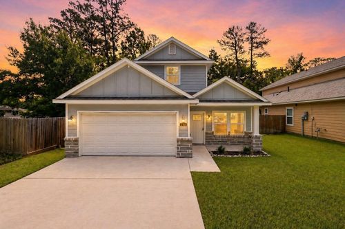 719 Cherokee Dr, Montgomery, TX, 77316-6194 | Card Image