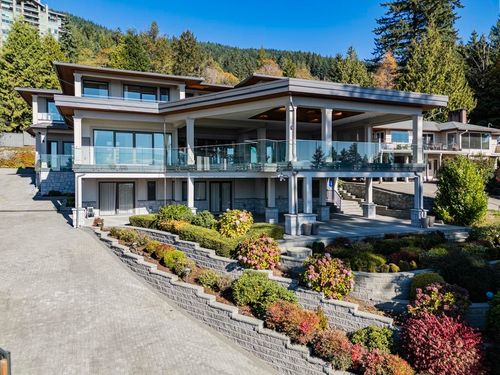 3185 Benbow Rd, West Vancouver, BC, V7V3E1 | Card Image