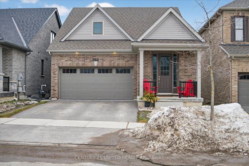 528 Macintosh Grove, Peterborough, ON, K9H0K1 | Card Image