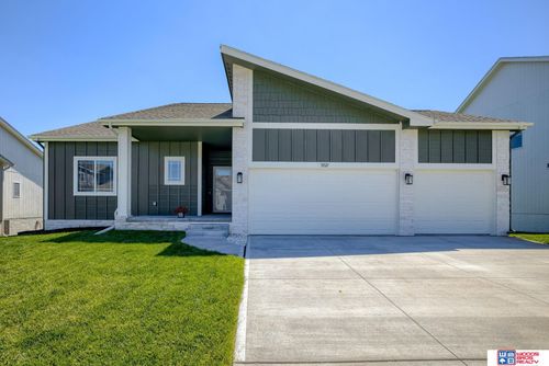 9221 S 177th St, Omaha, NE, 68136-1689 | Card Image