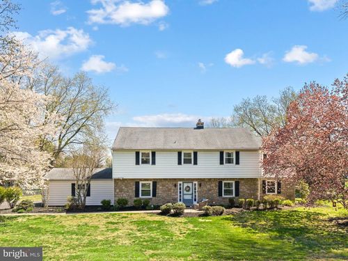 720 Linton Hill Rd, NEWTOWN, PA, 18940-1208 | Card Image