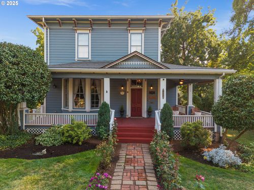 1938 16th Ave, Forest Grove, OR, 97116-2702 | Card Image