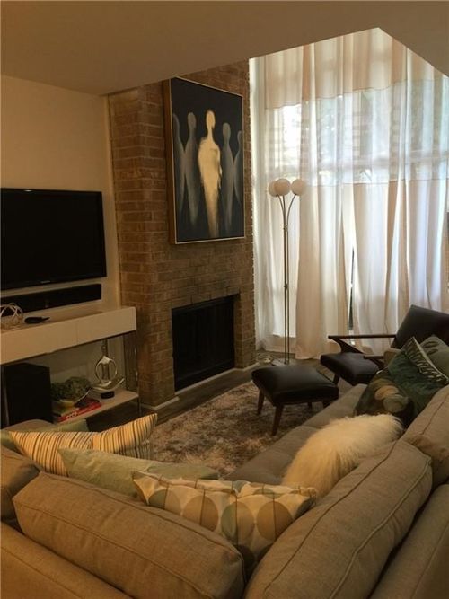 119-2702 Douglas Ave, Dallas, TX, 75219-3456 | Card Image