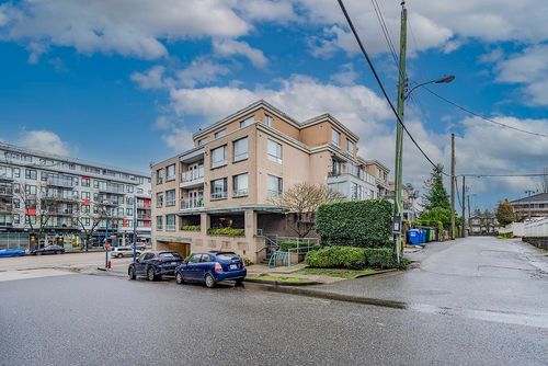 211-5818 Lincoln St, Vancouver, BC, V5R4P7 | Card Image