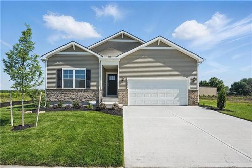 610 Fallen Leaf Drive, Belton, MO, 64012 | Card Image