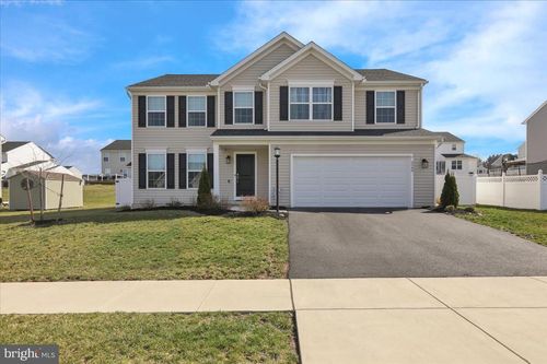 3540 Summer Dr, DOVER, PA, 17315-5214 | Card Image