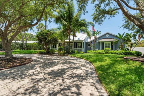 10 Copaire Dr, Stuart, FL, 34996-6701 | Card Image