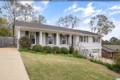 636 Bienville Ln, BIRMINGHAM, AL, 35213-2014 | Card Image