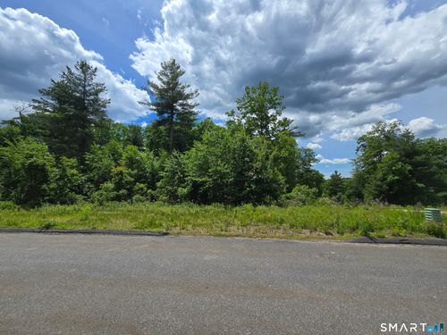 8 Break Maiden Ln, Harwinton, CT, 06791-2916 | Card Image
