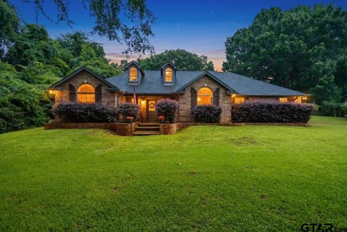139 County Road 4217, Jacksonville, TX, 75766-7386 | Card Image