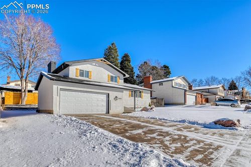 2855 Villa Loma Dr, Colorado Springs, CO, 80917-3749 | Card Image