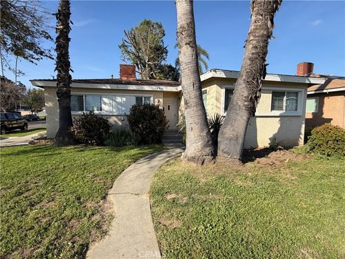 18955 Covello St, Reseda, CA, 91335 | Card Image