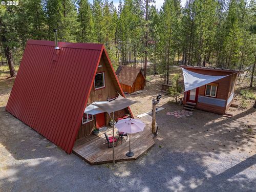15635 6th St, La Pine, OR, 97739-9590 | Card Image