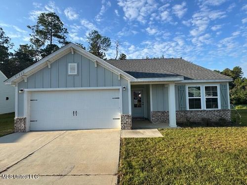 85026 Pohaku Dr, Diamondhead, MS, 39525-5603 | Card Image