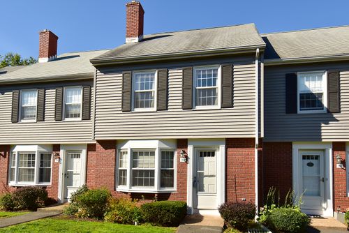 c-7 Barrington Dr, Wethersfield, CT, 06109-2441 | Card Image