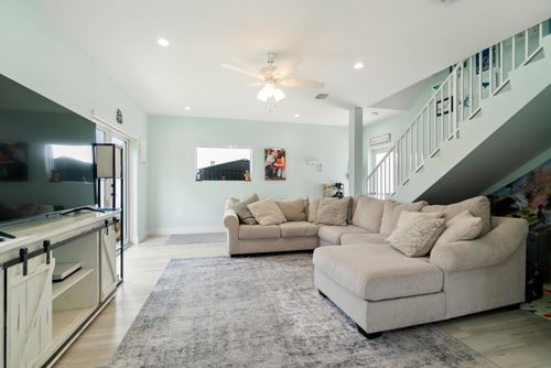 3 Coconut Dr, Key Largo, FL, 33037-2565 | Card Image