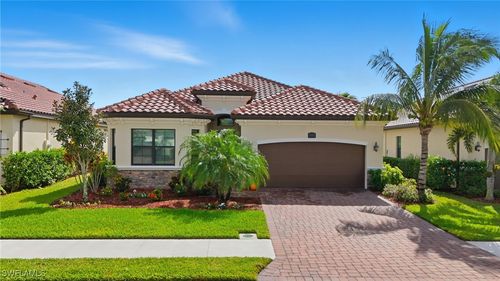 28043 Foxrock Ct, BONITA SPRINGS, FL, 34135-3123 | Card Image