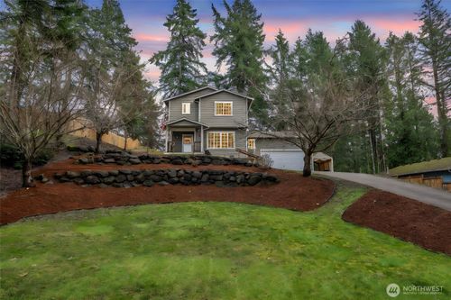 521 Ne Matthew Dr, Belfair, WA, 98528-9407 | Card Image