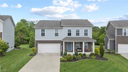 2574 Leonardo Way, Franklin, OH, 45005-5841 | Card Image