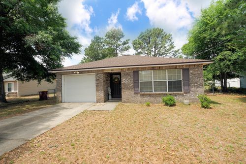 209 Water Oak Ln, Crestview, FL, 32539-8392 | Card Image