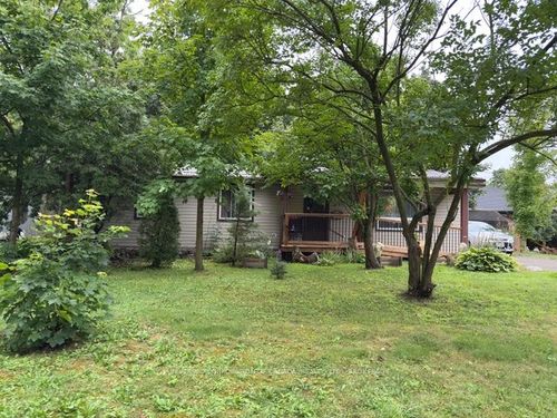 {{alt}} | Card Image