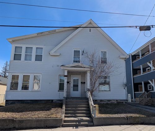 520 Champlain St, Berlin, NH, 03570-2315 | Card Image