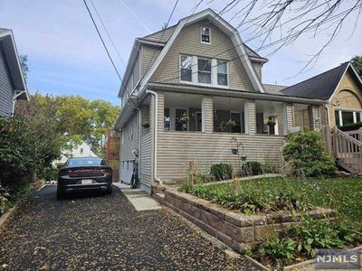 137 South Street, Home with 2 bedrooms, 2 bathrooms and null parking in Bogota NJ | Image 1