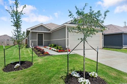 1022 Bold Run, Seguin, TX, 78155 | Card Image