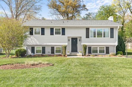 5019 Keithwood Dr, Roanoke, VA, 24018 | Card Image