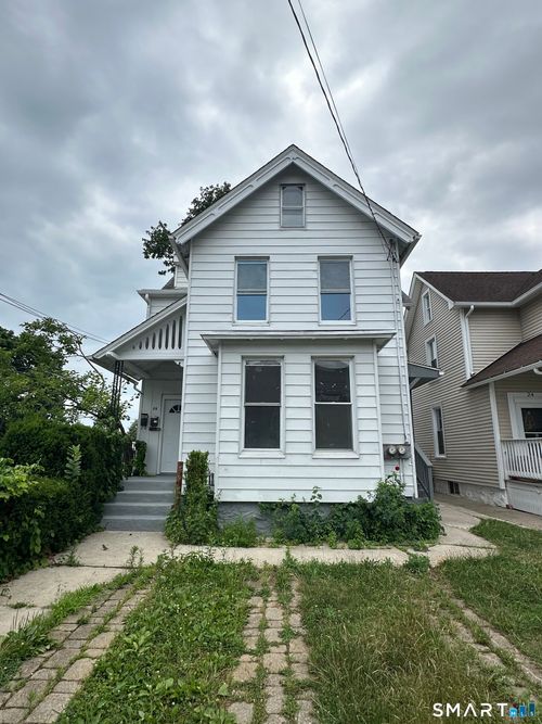 1-26 Rowan St, Norwalk, CT, 06855-1926 | Card Image