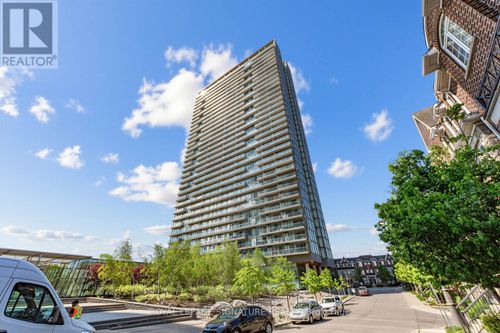 3203-105 The Queensway, Toronto, ON, M6S5B5 | Card Image