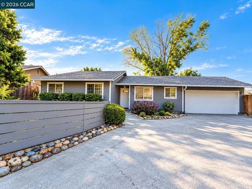 272 Toyanza Ct, San Andreas, CA, 95249-9775 | Card Image