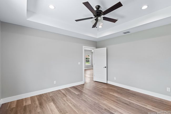 304 E Westmeyer St, House other with 3 bedrooms, 2 bathrooms and null parking in Poth TX | Image 14