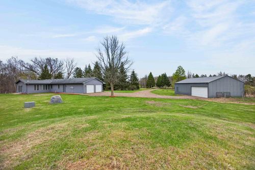 20547 Fawn Rd, Pine City, MN, 55063-5118 | Card Image