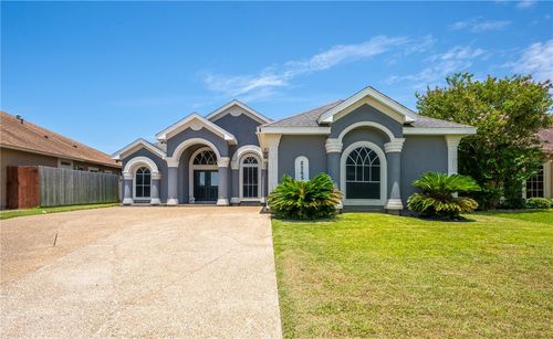 8245 Rock Crest Dr, Corpus Christi, TX, 78414-6272 | Card Image