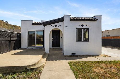 182 E Mcfarlane Dr, Ventura, CA, 93001 | Card Image