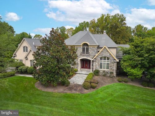 1121 Jefferson Ln, Huntingdon Valley, PA, 19006-6039 | Card Image