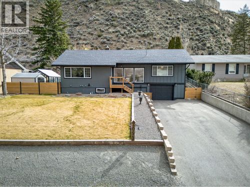 2095 Valleyview Drive, Kamloops, BC, V2C4C3 | Card Image