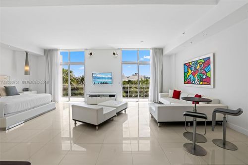 506-2001 Meridian Ave, Miami Beach, FL, 33139-1552 | Card Image