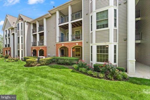 unit-103-20453 Chesapeake Sq, STERLING, VA, 20165-4349 | Card Image