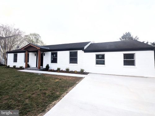 107 Lake View Dr, ANNAPOLIS, MD, 21403-3825 | Card Image